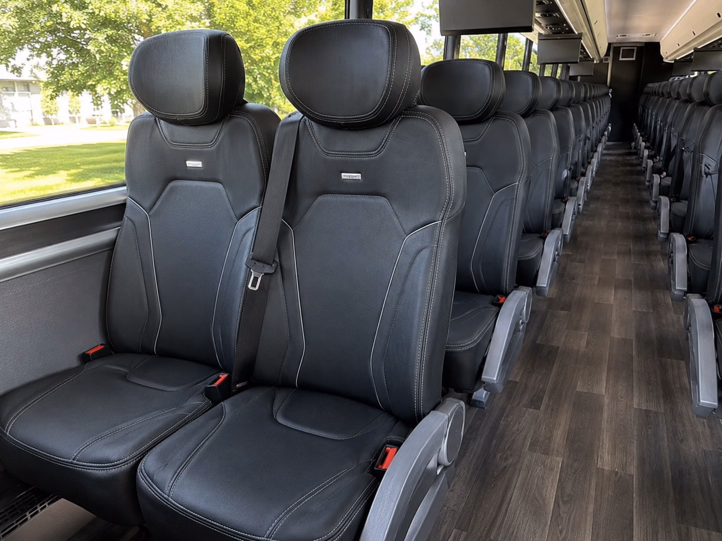 compare group transportation in quincy in one search