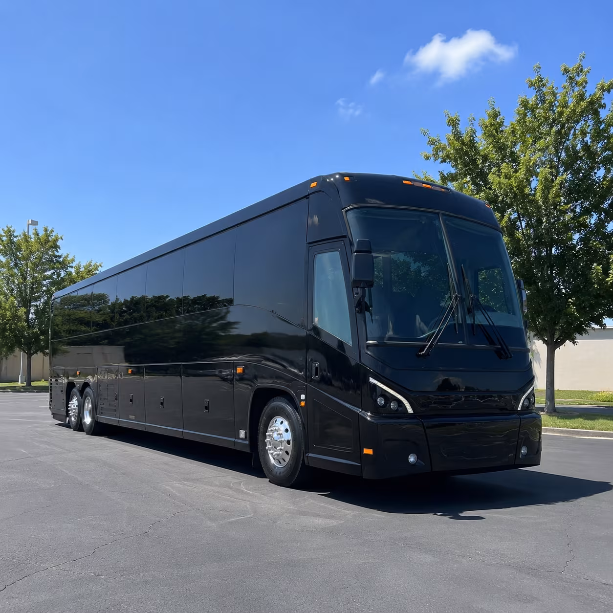 federal agency and municipal government shuttle buses in quincy