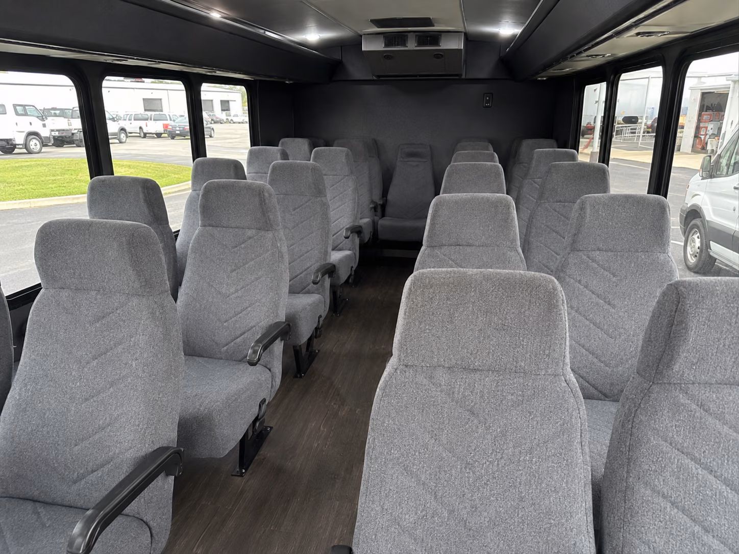 minibus rentals for smaller quincy prom groups who want their own ride