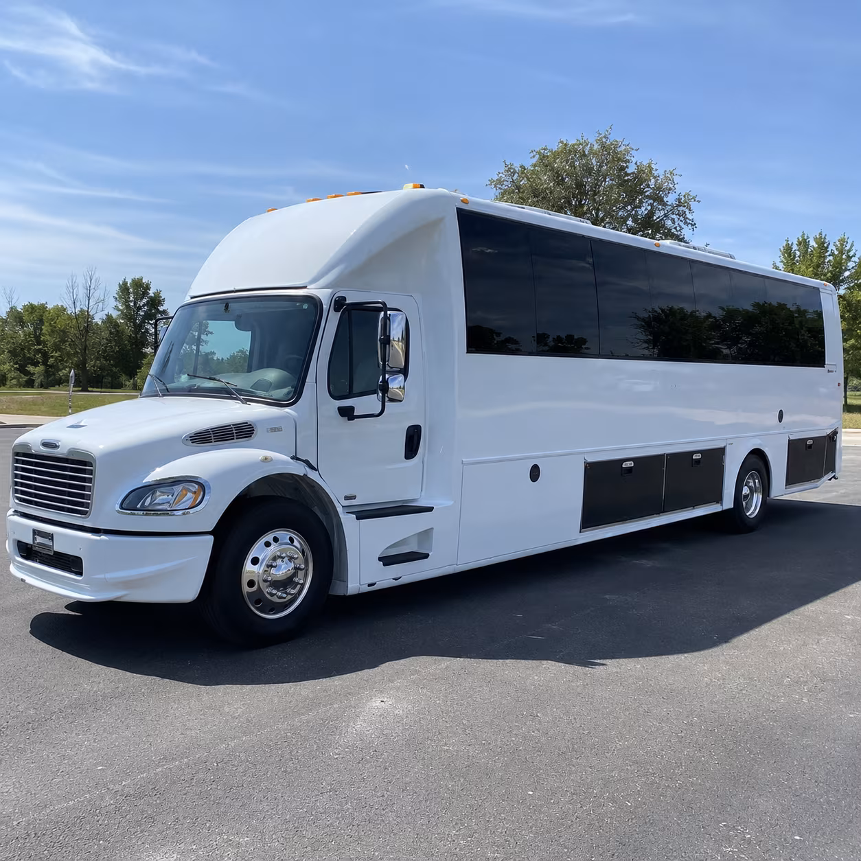 quincy 40 passenger party bus