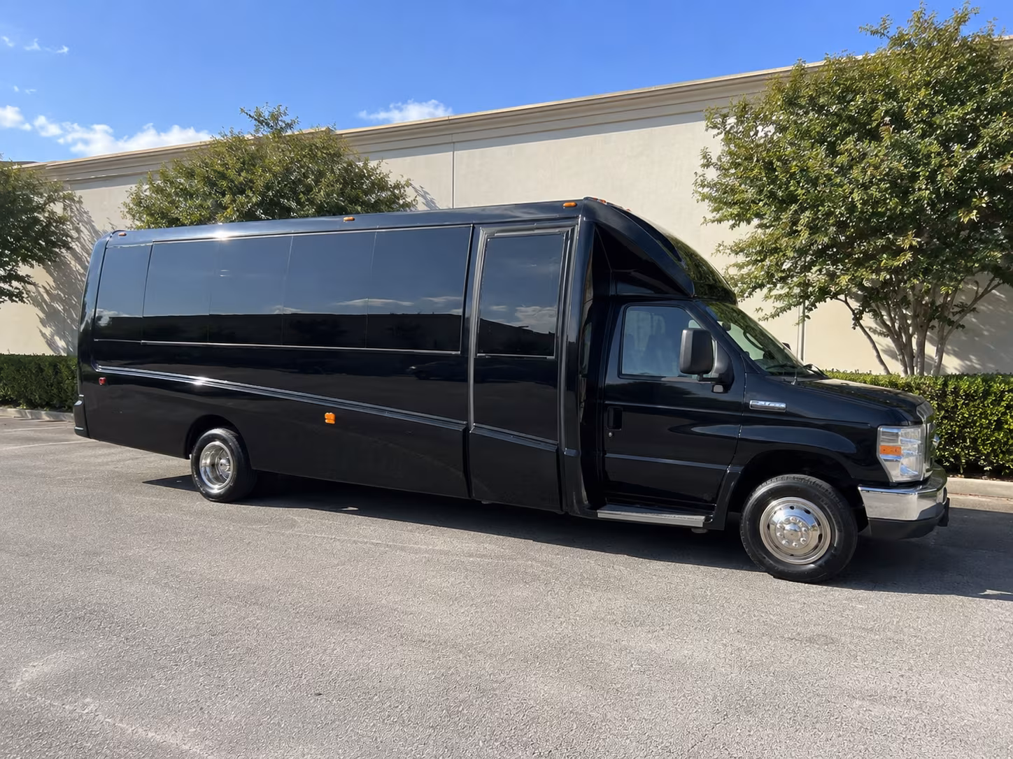 quincy wedding party bus rental