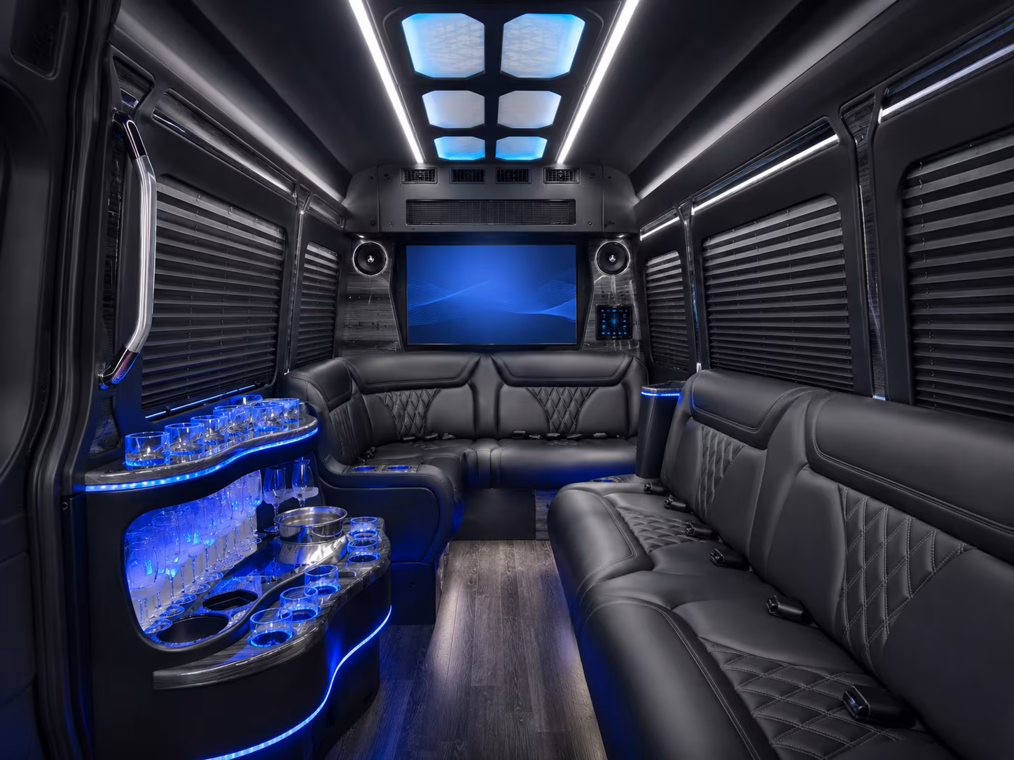 sports fan buses to gillette stadium fenway and td garden